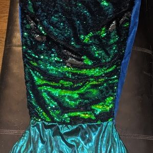 Mermaid's tale blanket